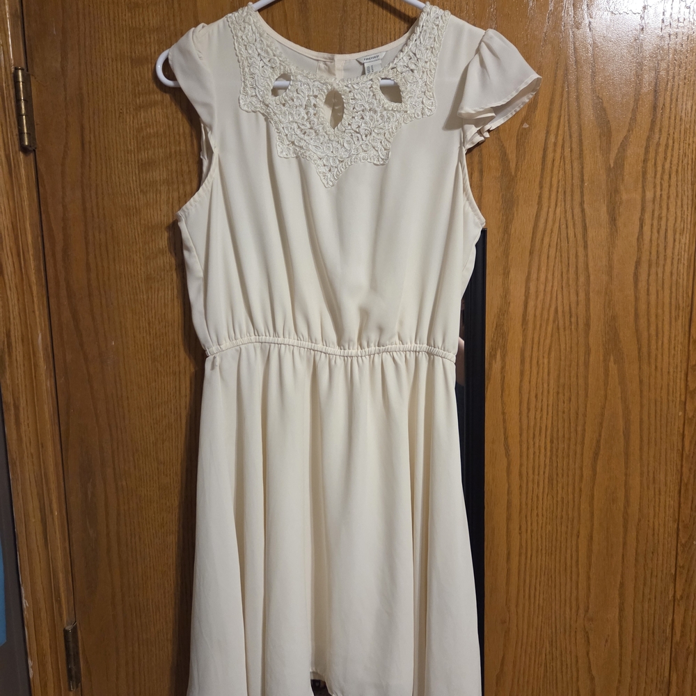 Forever 21 Cream Lace Dress